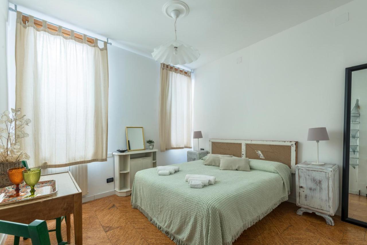 Tre Sestieri Terrace Canal View Венеция Экстерьер фото