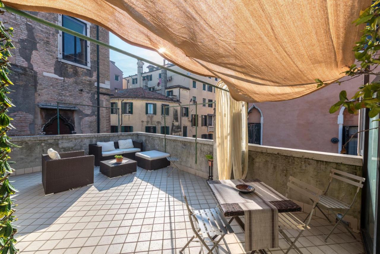 Tre Sestieri Terrace Canal View Венеция Экстерьер фото