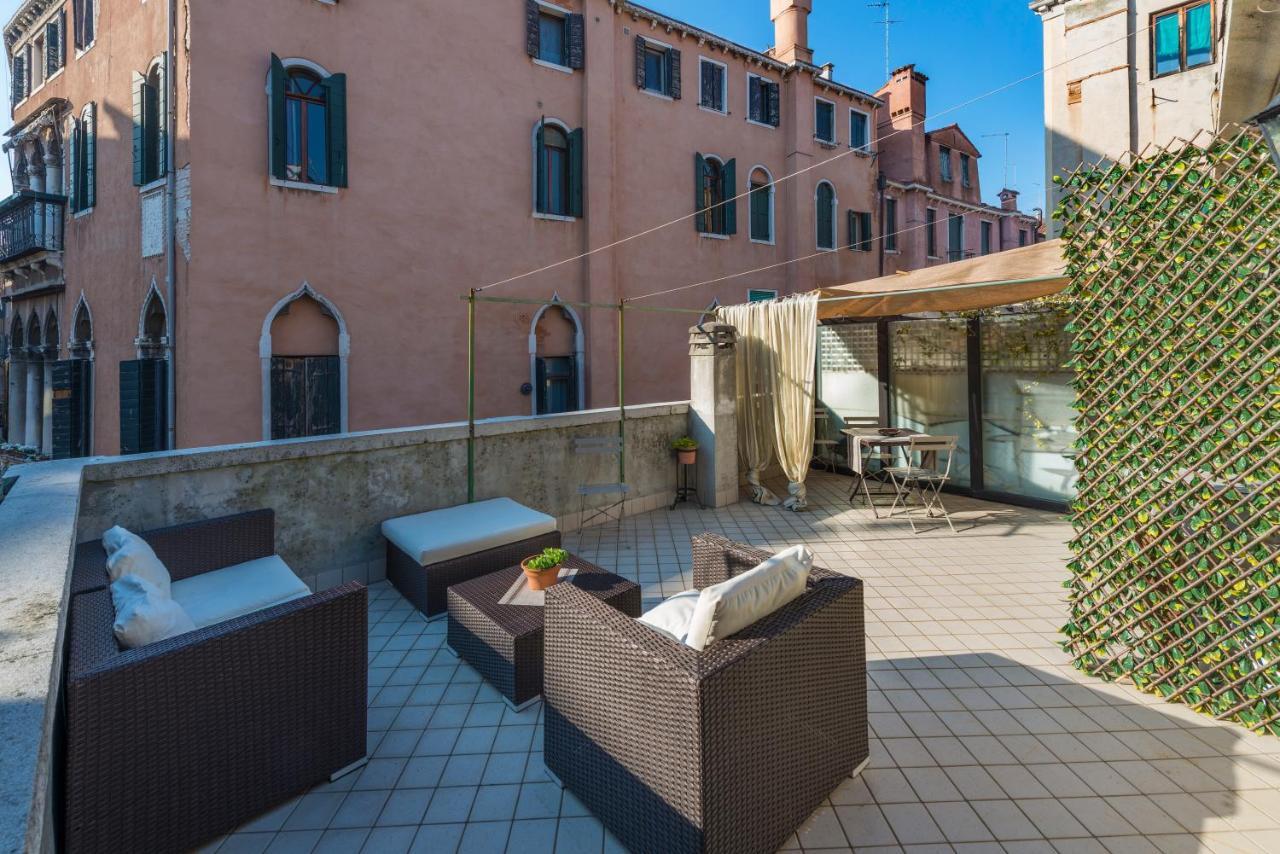 Tre Sestieri Terrace Canal View Венеция Экстерьер фото
