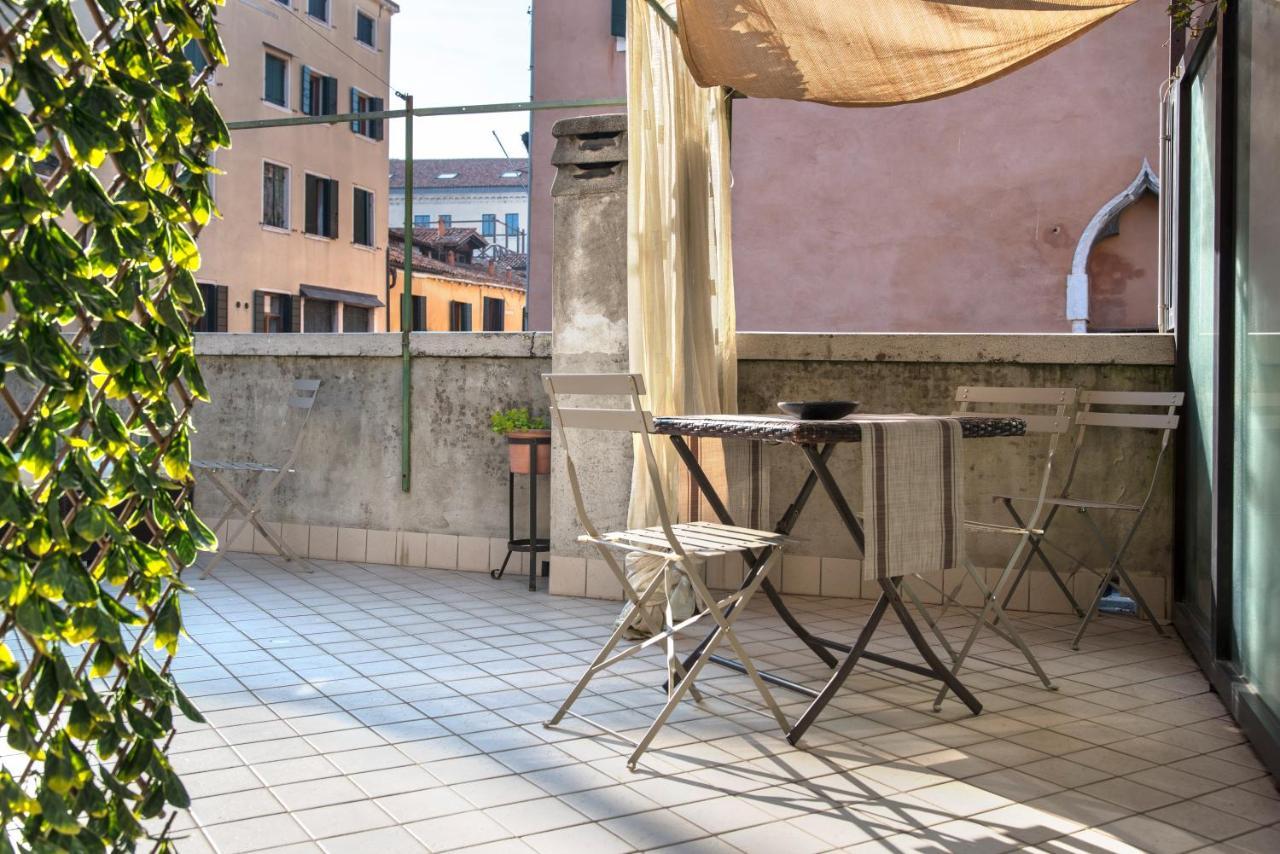 Tre Sestieri Terrace Canal View Венеция Экстерьер фото
